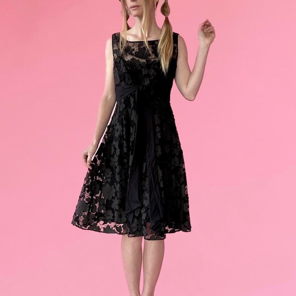 Black Dress By Adrianna Papell